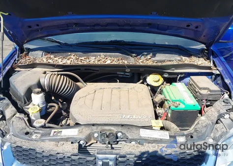 2018 Dodge Grand Caravan Sxt z USA, uszkodzony, nr VIN 2C7WDGCG2JR276836